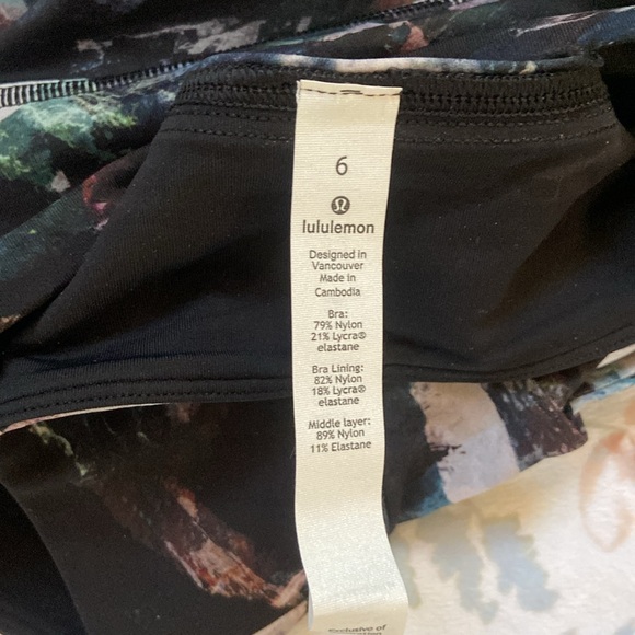 Lululemon Free to be bra wild long line size 6 - Picture 4 of 5